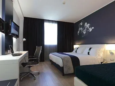 Hotel Milan Nord Zara By Ihg 4*