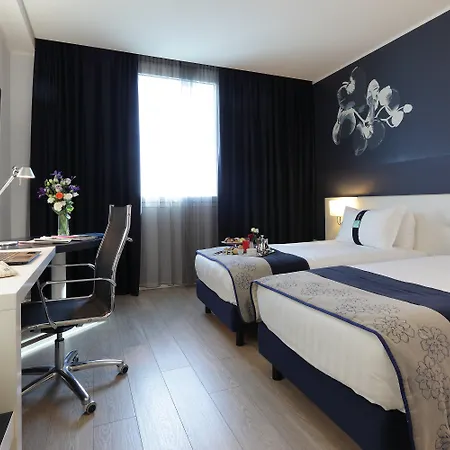 Hotel Milan Nord Zara By Ihg 4*