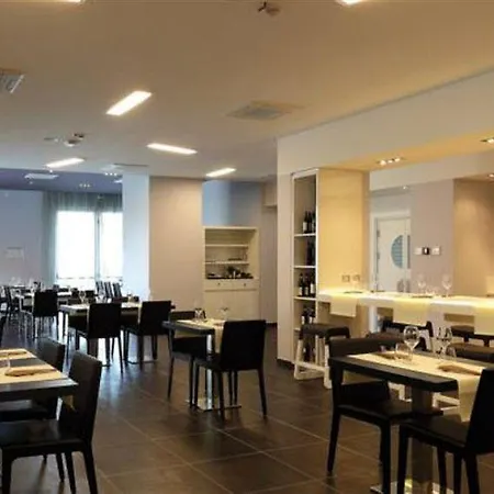 Milan Nord Zara By Ihg Hotel Cinisello Balsamo